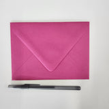A6 Razzle Berry Envelopes 25/Package