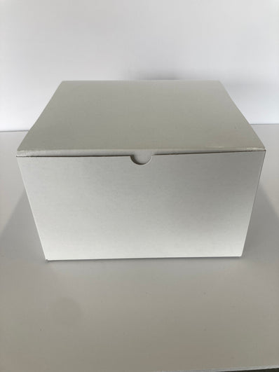 White 9x9x5.5 Gift Box